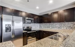 Photo #5: 2757043 Listing 