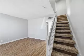 Photo #1: 2757047 Listing 