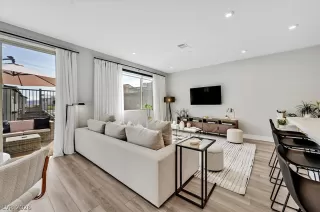 Photo #5: 2757082 Listing 