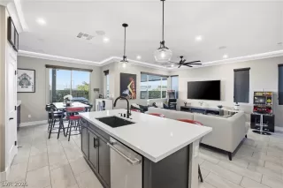 Photo #3: 2757110 Listing 