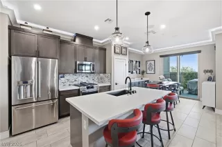 Photo #4: 2757110 Listing 