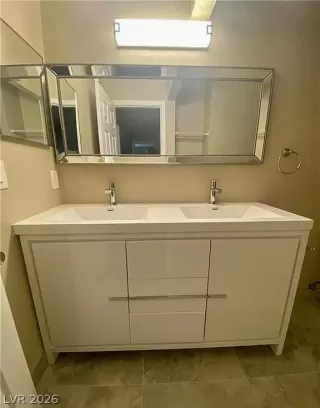 Photo #2: 2757139 Listing