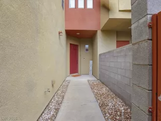 Photo #6: 2757164 Listing 