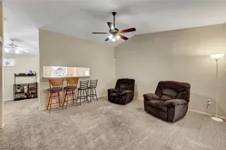 Photo #3: 2757179 Listing 