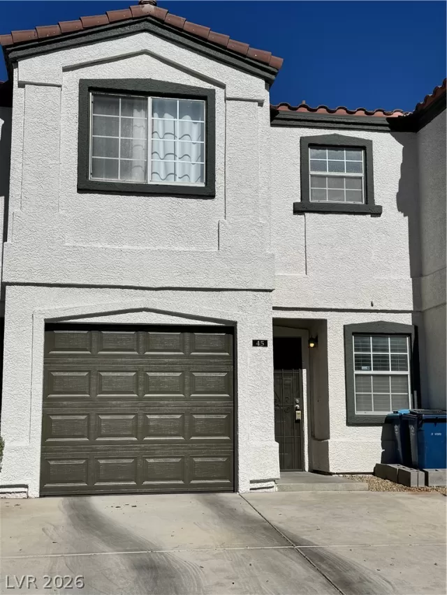 MLS: 2757215 Condo For Sale