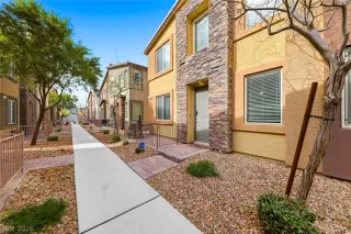 Photo #5: 2757234 Listing