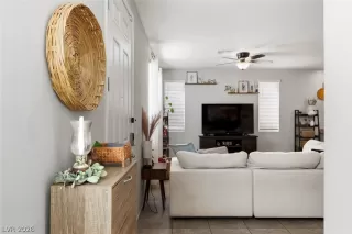 Photo #6: 2757234 Listing