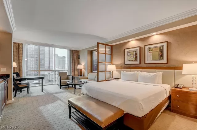 MLS: 2757251 Condo For Sale