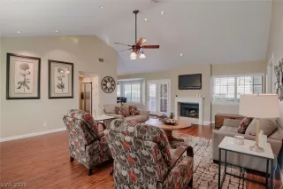 Photo #6: 2757293 Listing 