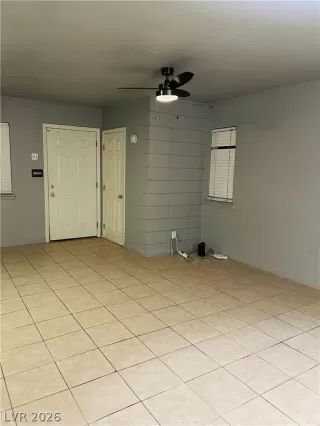 Photo #4: 2757309 Listing 