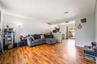 Photo #3: 2757434 Listing 