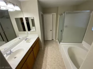 Photo #4: 2757443 Listing 