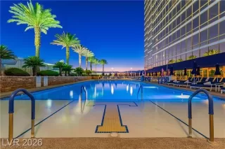 Photo #1: 2757459 Listing