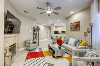 Photo #3: 2757533 Listing