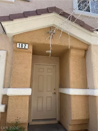 Photo #2: 2757549 Listing 