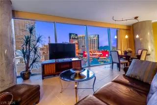 Photo #2: 2757589 Listing 