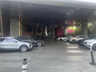 Photo #5: 2757631 Listing