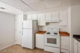 Photo #4: 2757636 Listing 