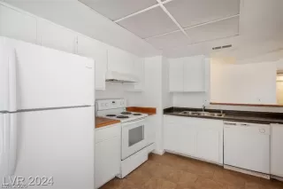 Photo #5: 2757636 Listing 