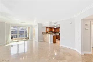 Photo #1: 2757715 Listing 