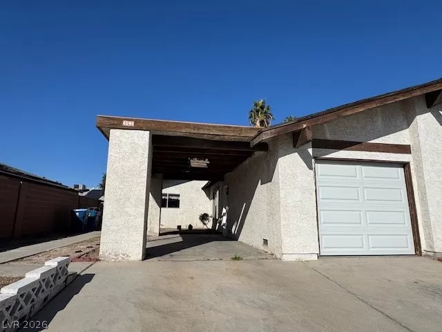 MLS: 2757752 Condo For Sale