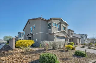 Photo #1: 2757758 Listing