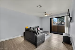 Photo #4: 2757768 Listing