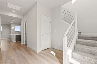 Photo #2: 2757769 Listing 