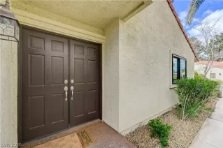 Photo #4: 2757784 Listing