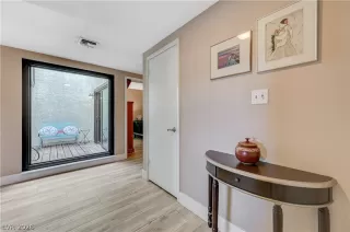 Photo #6: 2757784 Listing