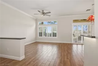 Photo #5: 2757788 Listing