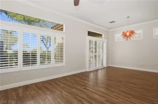 Photo #6: 2757788 Listing