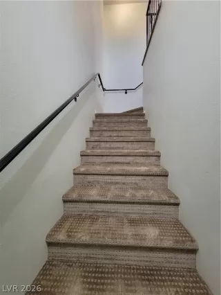 Photo #2: 2757803 Listing