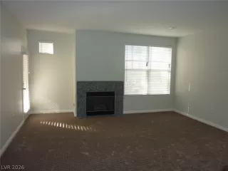 Photo #6: 2757803 Listing