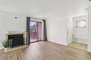 Photo #4: 2757834 Listing 