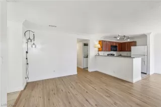 Photo #5: 2757834 Listing 