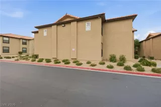 Photo #4: 2757850 Listing 