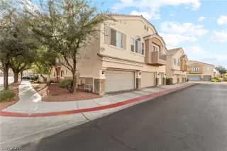 Photo #1: 2757884 Listing 