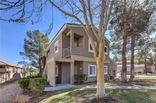 Photo #1: 2757934 Listing 