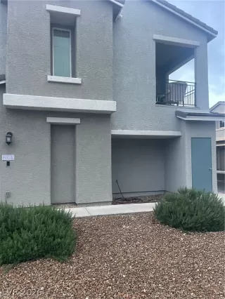 Photo #2: 2758050 Listing 