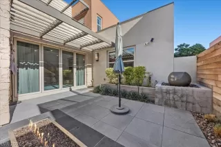 Photo #5: 2758080 Listing