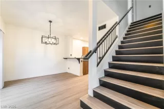 Photo #6: 2758088 Listing 