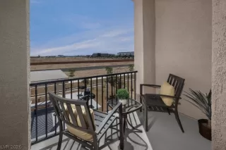 Photo #4: 2758108 Listing 