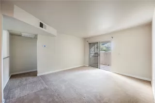 Photo #4: 2758135 Listing 