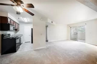 Photo #5: 2758135 Listing 