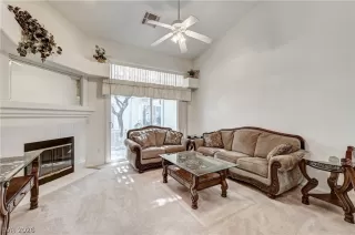 Photo #4: 2758185 Listing 