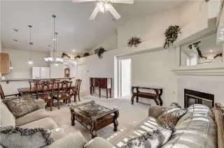 Photo #6: 2758185 Listing 