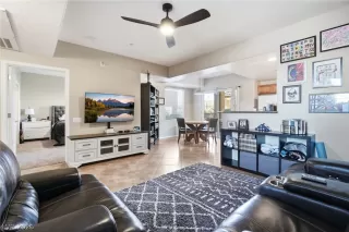 Photo #3: 2758205 Listing