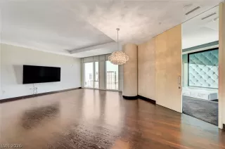 Photo #6: 2758224 Listing