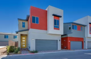 Photo #2: 2758231 Listing